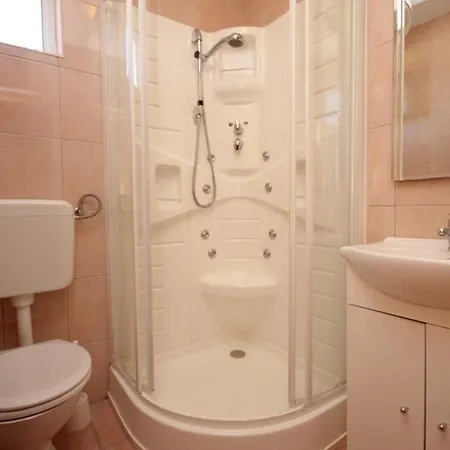 Vis 8531e Apartmán Vis